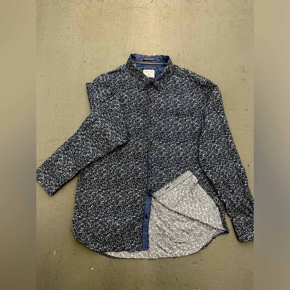 Level Ten Tiny Flowers Flip Cuff Long Sleeve XL Shirt Blue 100% Cotton